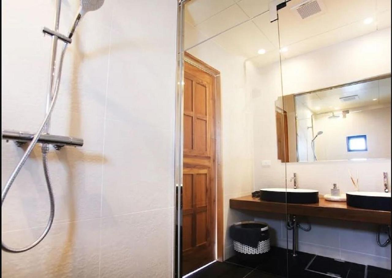 Ferienwohnung senahahausub03 Yomitan Exterior foto
